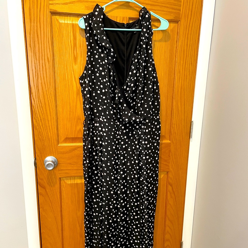 Lane Bryant Jumpsuit size 20 black and white polka dots sleeveless with ruffles